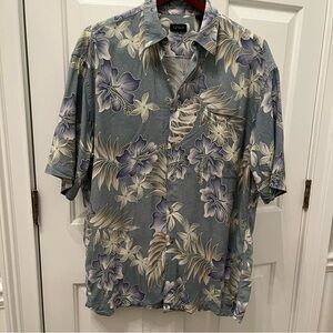 IZOD Men's Floral Shirt - Blue and Cream L